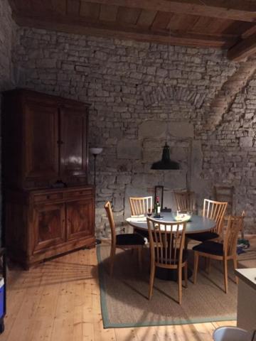 La Maison Du Voyageur 1546 Passavant Ngoại thất bức ảnh