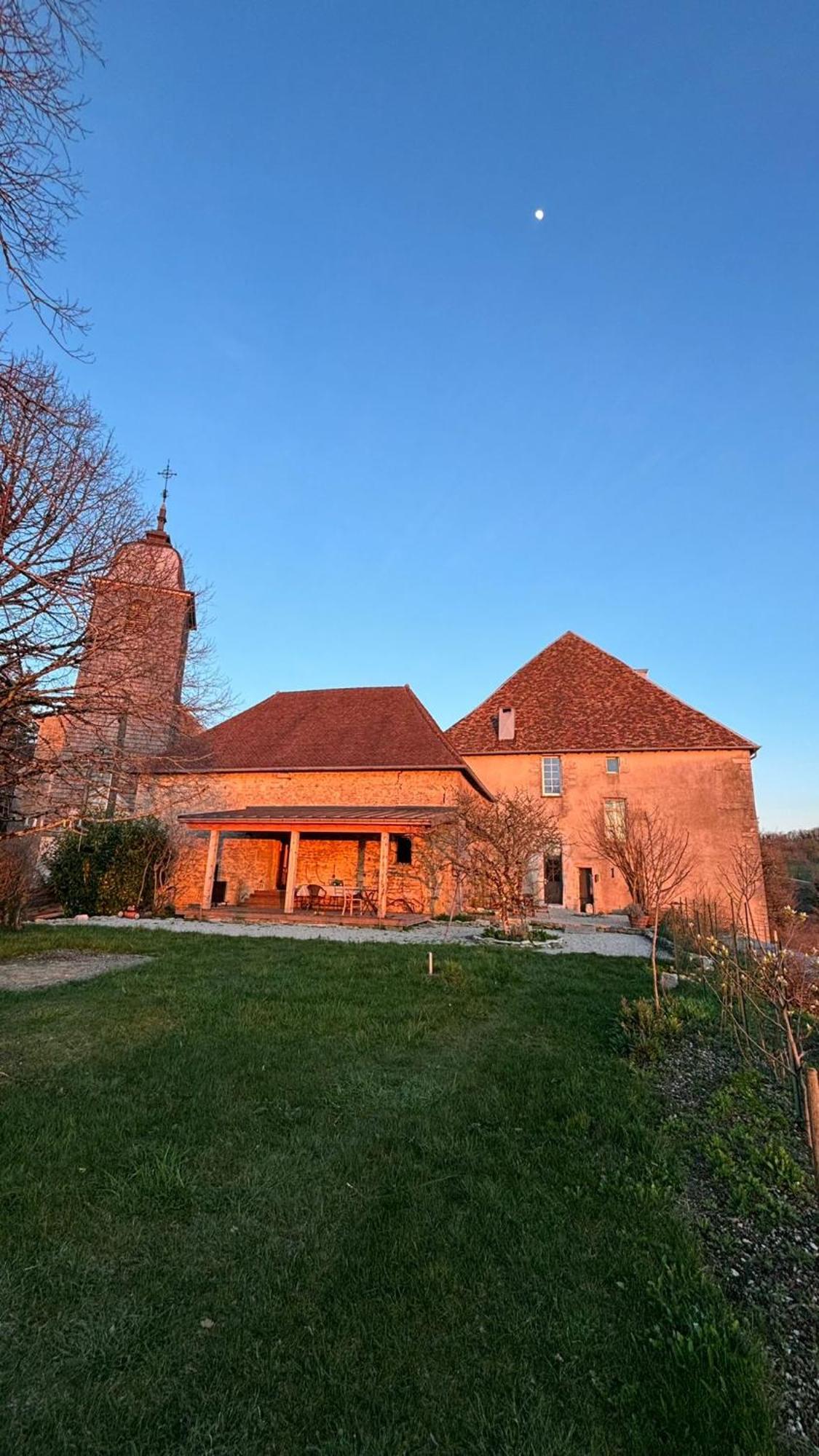 La Maison Du Voyageur 1546 Passavant Ngoại thất bức ảnh